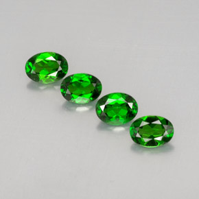 3.46 ct Green Chrome Diopside Stone, Natural Chrome Diopside in Oval Facet Shape for Sale