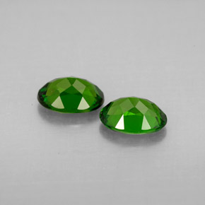 Chrome Diopside Gemstone in 7 x 5 mm (calibrated) Size for Sale, Chrome Diopside Stone in Green Color
