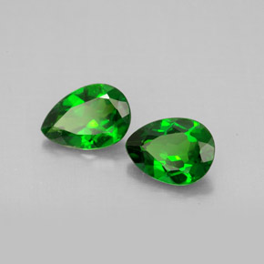 1.27 ct Green Chrome Diopside Stone, Natural Chrome Diopside in Pear Facet Shape for Sale