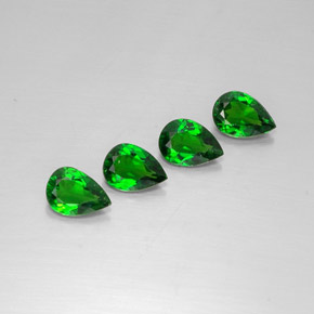 2.59 ct Green Chrome Diopside Stone, Natural Chrome Diopside in Pear Facet Shape for Sale
