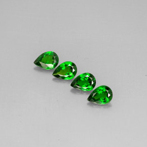 2.23 ct Green Chrome Diopside Stone, Natural Chrome Diopside in Pear Facet Shape for Sale
