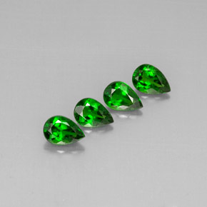 2.38 ct Green Chrome Diopside Gemstone, Chrome Diopside Gem in Pear Facet Shape for Sale.