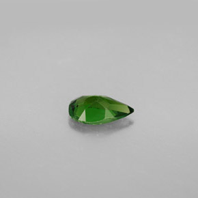 Chrome Diopside Gemstone in 7.8 x 4.9 mm Size for Sale, Chrome Diopside Stone in Green Color