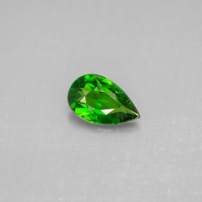 0.67 ct Green Chrome Diopside Gemstone, Chrome Diopside Gem in Pear Facet Shape for Sale.