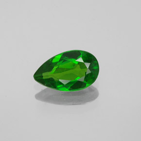 0.74 ct Green Chrome Diopside Gemstone, Chrome Diopside Gem in Pear Facet Shape for Sale.
