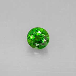 0.56 ct Green Chrome Diopside Gemstone, Chrome Diopside Gem in Round Facet Shape for Sale.