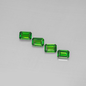 1.88 ct Green Chrome Diopside Gemstone, Chrome Diopside Gem in Octagon Facet Shape for Sale.