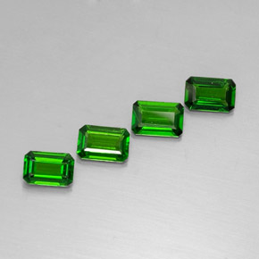 2.06 ct Green Chrome Diopside Stone, Natural Chrome Diopside in Octagon Facet Shape for Sale