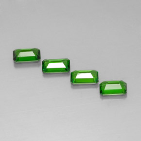 Chrome Diopside Gemstone in 6 x 4 mm (calibrated) Size for Sale, Chrome Diopside Stone in Green Color