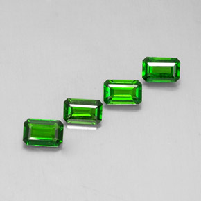 2.03 ct Green Chrome Diopside Stone, Natural Chrome Diopside in Octagon Facet Shape for Sale