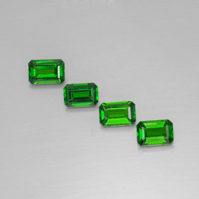 2.22 ct Green Chrome Diopside Stone, Natural Chrome Diopside in Octagon Facet Shape for Sale