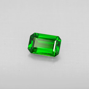 0.54 ct Green Chrome Diopside Stone, Natural Chrome Diopside in Octagon Facet Shape for Sale