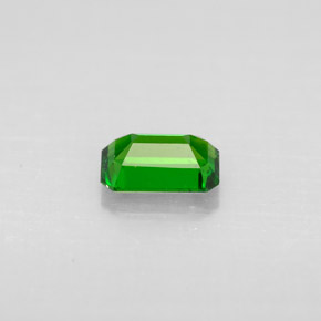 Chrome Diopside Gemstone in 6 x 4 mm (calibrated) Size for Sale, Chrome Diopside Stone in Green Color