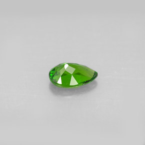 Chrome Diopside Gemstone in 6.9 x 4.8 mm Size for Sale, Chrome Diopside Stone in Green Color