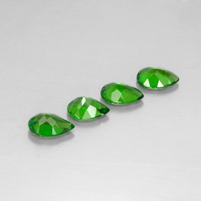 Chrome Diopside Gemstone in 6.6 x 4.8 mm Size for Sale, Chrome Diopside Stone in Green Color