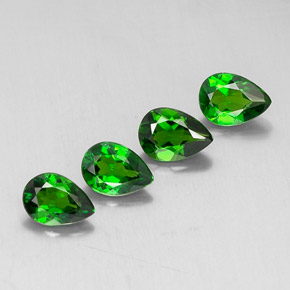 2.83 ct Green Chrome Diopside Gemstone, Chrome Diopside Gem in Pear Facet Shape for Sale.