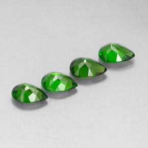 Chrome Diopside Gemstone in 7 x 5 mm (calibrated) Size for Sale, Chrome Diopside Stone in Green Color