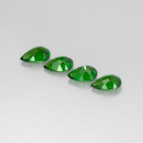 Chrome Diopside Gemstone in 7 x 5 mm (calibrated) Size for Sale, Chrome Diopside Stone in Green Color
