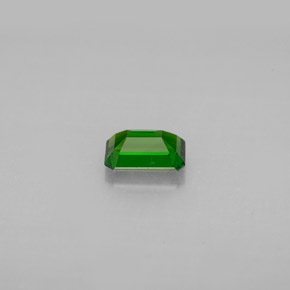 Chrome Diopside Gemstone in 6 x 4 mm (calibrated) Size for Sale, Chrome Diopside Stone in Green Color