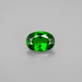 0.87 ct Green Chrome Diopside Gemstone, Chrome Diopside Gem in Oval Facet Shape for Sale.