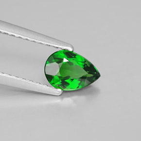 0.55 ct Green Chrome Diopside Stone, Natural Chrome Diopside in Pear Facet Shape for Sale