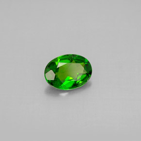 0.77 ct Green Chrome Diopside Stone, Natural Chrome Diopside in Oval Facet Shape for Sale