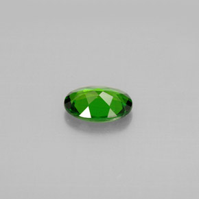 Chrome Diopside Gemstone in 7 x 5 mm (calibrated) Size for Sale, Chrome Diopside Stone in Green Color