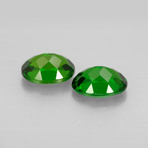 Chrome Diopside Gemstone in 7 x 5 mm (calibrated) Size for Sale, Chrome Diopside Stone in Green Color