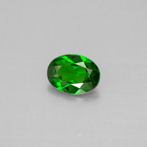 0.72 ct Green Chrome Diopside Gemstone, Chrome Diopside Gem in Oval Facet Shape for Sale.
