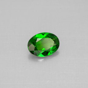 0.72 ct Green Chrome Diopside Stone, Natural Chrome Diopside in Oval Facet Shape for Sale