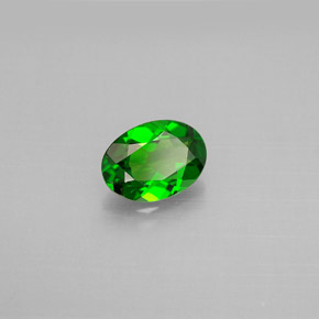 0.71 ct Green Chrome Diopside Stone, Natural Chrome Diopside in Oval Facet Shape for Sale