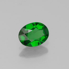 0.56 ct Green Chrome Diopside Stone, Natural Chrome Diopside in Oval Facet Shape for Sale