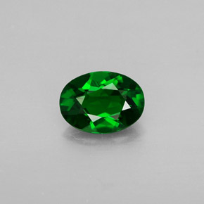 0.70 ct Green Chrome Diopside Gemstone, Chrome Diopside Gem in Oval Facet Shape for Sale.