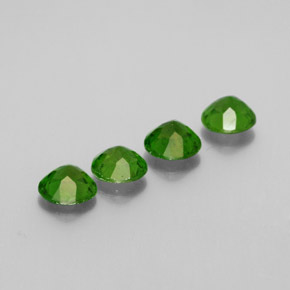 Chrome Diopside Gemstone in 5 mm (calibrated) Size for Sale, Chrome Diopside Stone in Green Color