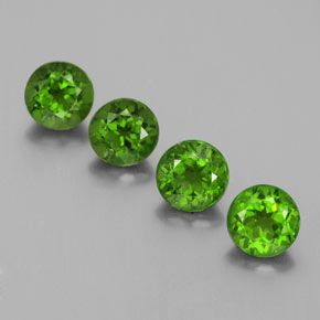 2.10 ct Green Chrome Diopside Gemstone, Chrome Diopside Gem in Round Facet Shape for Sale.