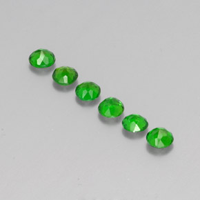 Chrome Diopside Gemstone in 3.8 mm Size for Sale, Chrome Diopside Stone in Green Color