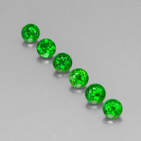 1.54 ct Green Chrome Diopside Gemstone, Chrome Diopside Gem in Round Facet Shape for Sale.
