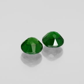 Chrome Diopside Gemstone in 6 mm (calibrated) Size for Sale, Chrome Diopside Stone in Green Color