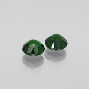 Chrome Diopside Gemstone in 6 mm (calibrated) Size for Sale, Chrome Diopside Stone in Green Color