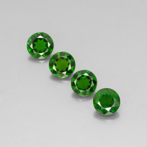 3.41 ct Green Chrome Diopside Gemstone, Chrome Diopside Gem in Round Facet Shape for Sale.