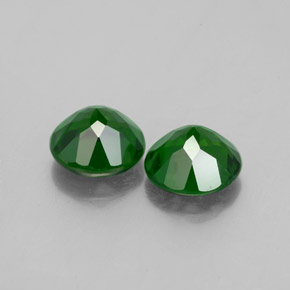 Chrome Diopside Gemstone in 6 mm (calibrated) Size for Sale, Chrome Diopside Stone in Green Color