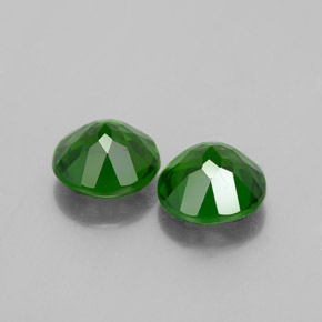 Chrome Diopside Gemstone in 6 mm (calibrated) Size for Sale, Chrome Diopside Stone in Green Color