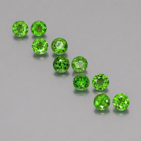 2.73 ct Green Chrome Diopside Gemstone, Chrome Diopside Gem in Round Facet Shape for Sale.