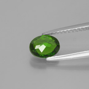 Chrome Diopside Gemstone in 6.9 x 5.4 mm Size for Sale, Chrome Diopside Stone in Green Color