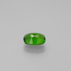 Chrome Diopside Gemstone in 7.1 x 5.1 mm Size for Sale, Chrome Diopside Stone in Green Color