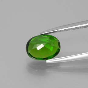 Chrome Diopside Gemstone in 8 x 6 mm (calibrated) Size for Sale, Chrome Diopside Stone in Green Color