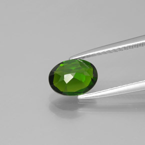 Chrome Diopside Gemstone in 8 x 6 mm (calibrated) Size for Sale, Chrome Diopside Stone in Green Color