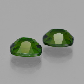 Chrome Diopside Gemstone in 10.1 x 5.1 mm Size for Sale, Chrome Diopside Stone in Green Color
