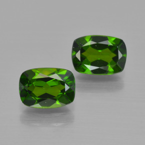 1.96 ct Green Chrome Diopside Gemstone, Chrome Diopside Gem in Cushion-Cut Shape for Sale.