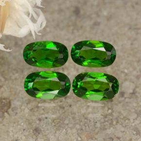 0.3ct Oval Facet Green Chrome Diopside Gem for sale 0.3ct Oval Facet Green Chrome Diopside Gem (ID: 469170)